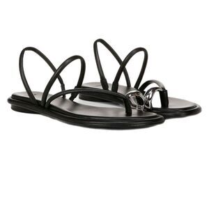 NWT Vince “lucila” sandals in black leather. Size 8